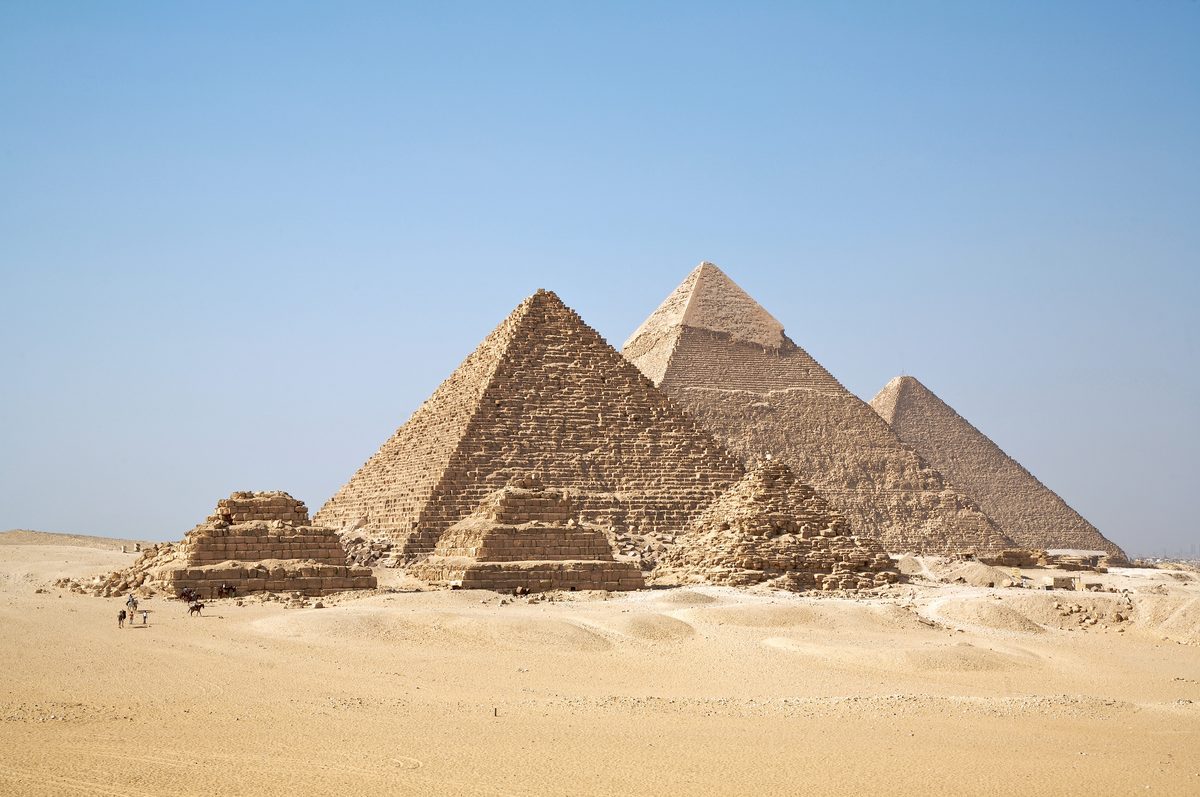 Giza plateau / Sphinx enclosure context